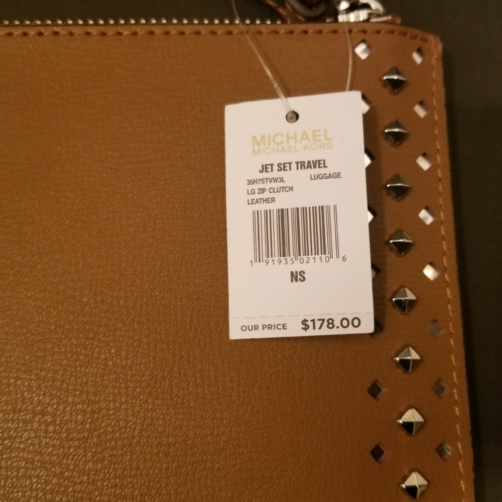 Michael Kors Jet Set Travel Leather Large Wristlet - Picture 4 of 4